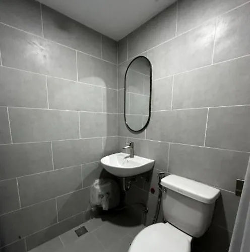 Aparthotel J Tower Residences Unit 2838 Near Intl Airport And Sm J Mall Cebu